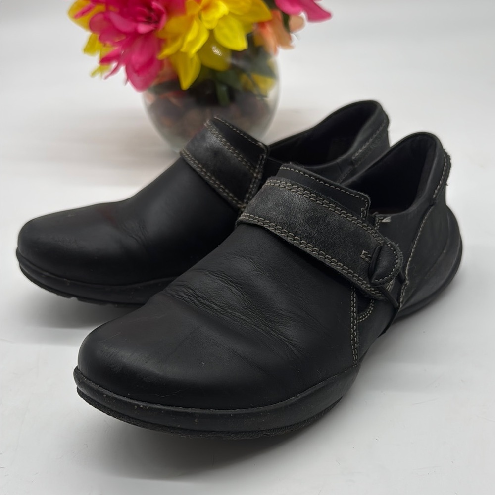 Clarks Collection Black Leather Loafers Size 6.5 BLO7583B